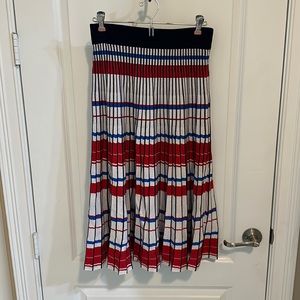 Banana Republic pleated sweater skirt